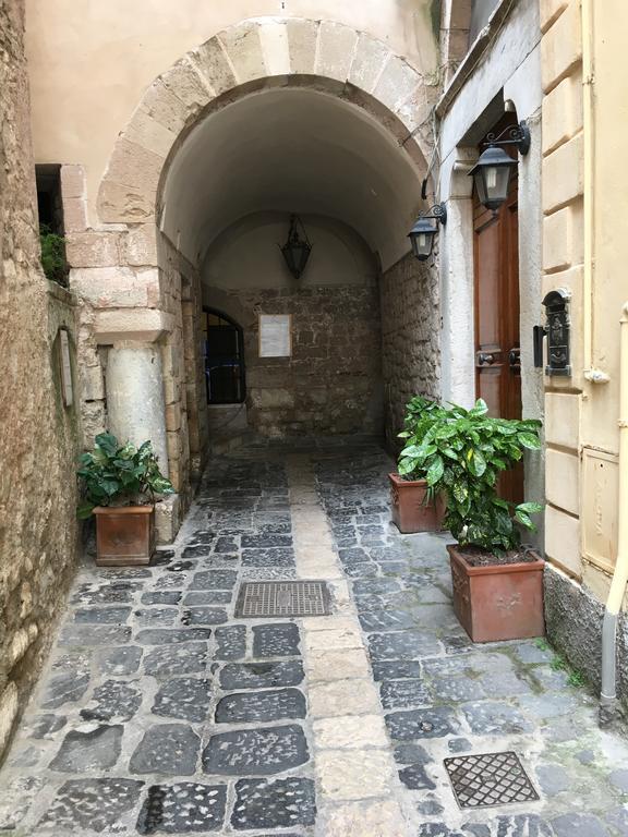 Almayer La Locanda Γκαέτα Εξωτερικό φωτογραφία