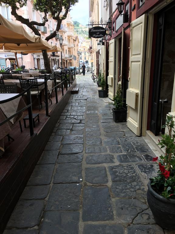 Almayer La Locanda Γκαέτα Εξωτερικό φωτογραφία